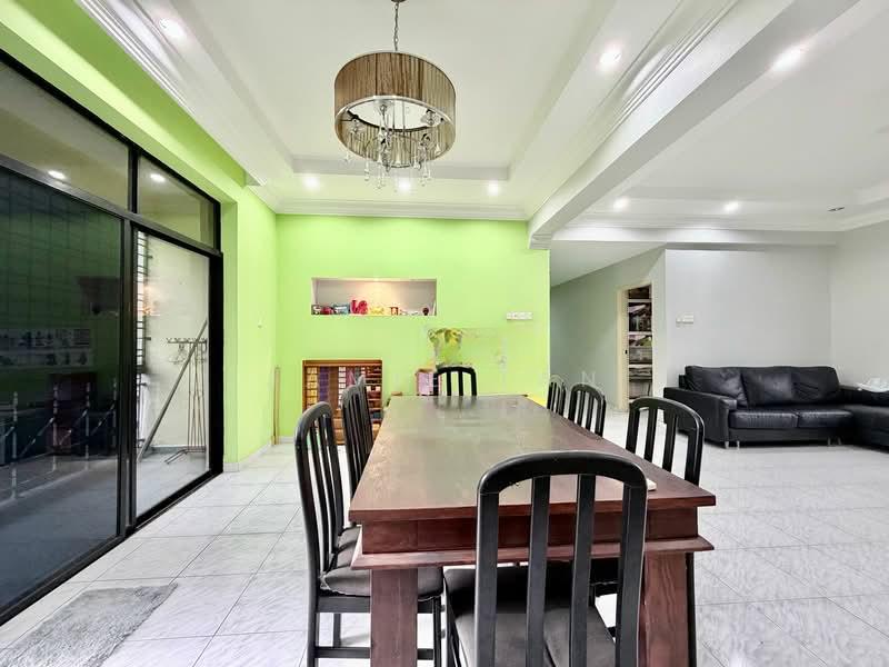 Mewah View Luxurious Apartments - 2