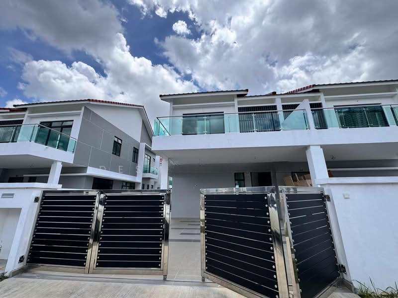 Austin Mutiara Taman Mount Austin - 1