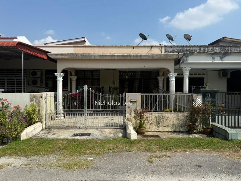 Single Storey House at Canning Garden - 1