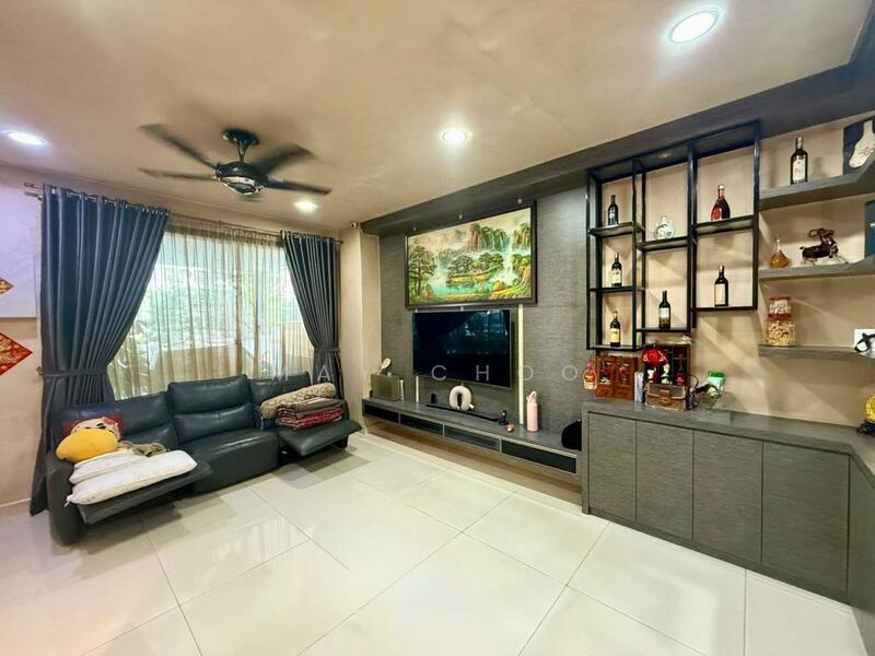 Aston Heights - 4