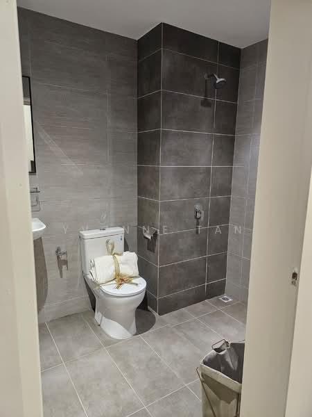 Loop Residences - 4