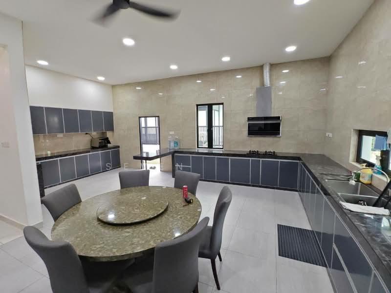 The Gardens @ Polo Park - 5