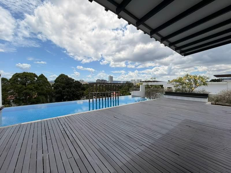 Nobleton Crest - 3