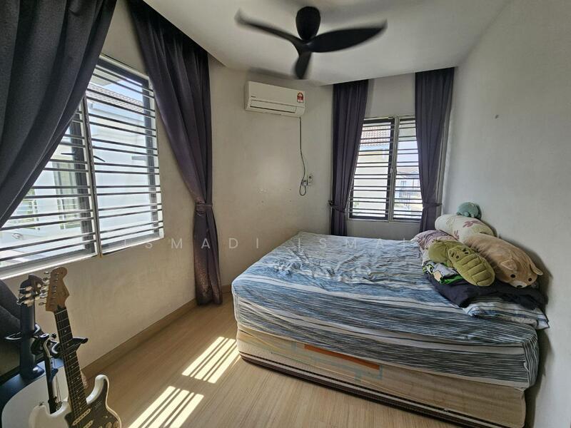 Clover Park, Denai Alam - 4