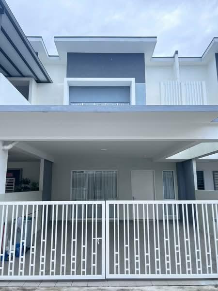 Damaris Terraces @ Ara Sendayan - 1