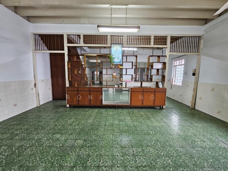 2 Storey Terrace Corner Georgetown - 2