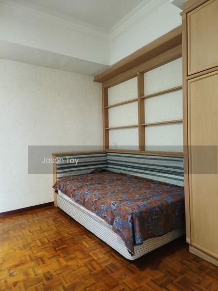 Selat Horizon Condominium - 2