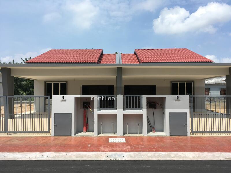 Direct PEMAJU FULL Loan 19K CASH Back SEMI D 33x79 4R2B Jln Kebun Shah Alam Seks 29 Rimbayu Quayside - 1