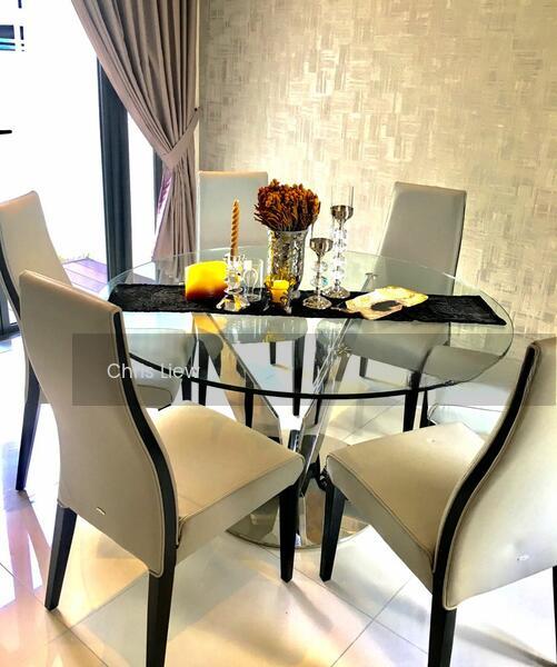 Avira Medini Iskandar - 4