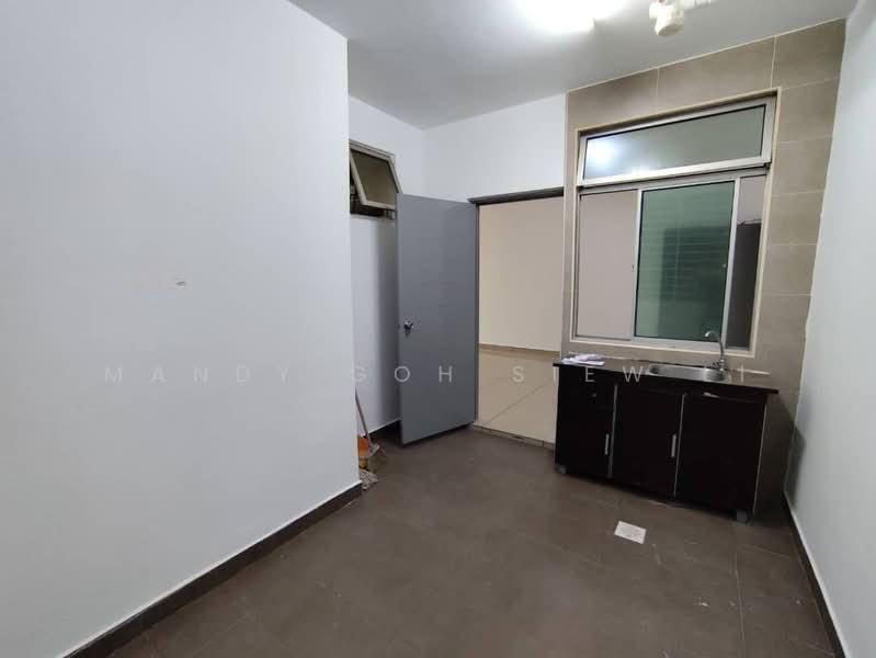 East Bay (Seri Bayan) - 4