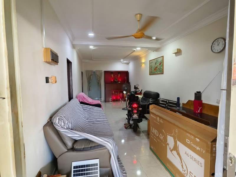 Pekan Nanas Renovated Single Storey Terrace House 1540 Sqft for SALE - 2