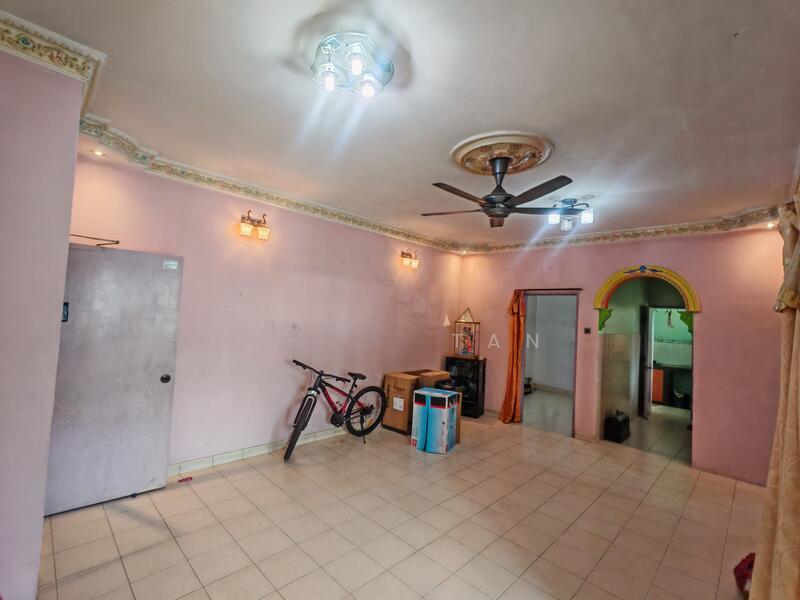 Pangsapuri Kasuarina - 1