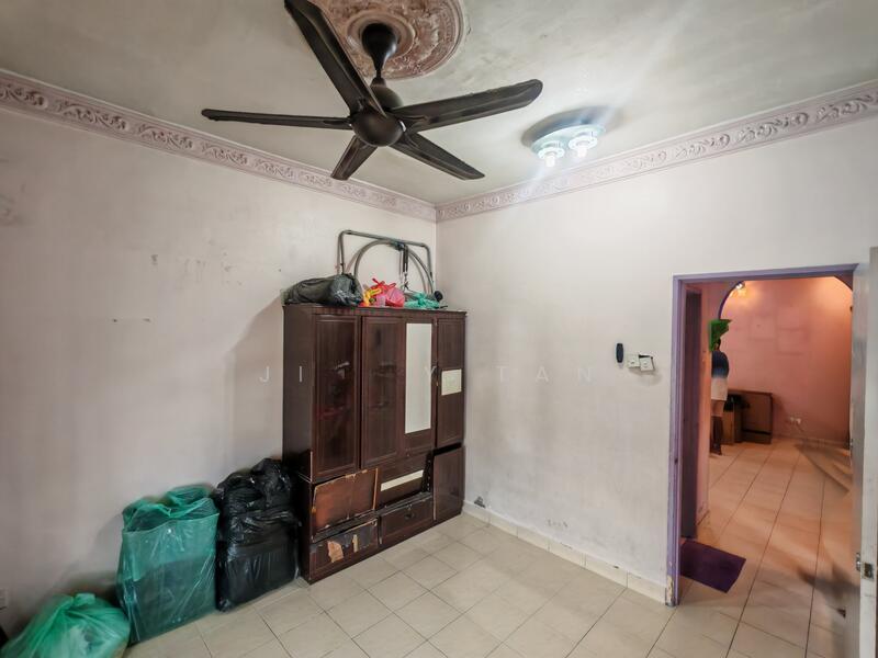 Pangsapuri Kasuarina - 4