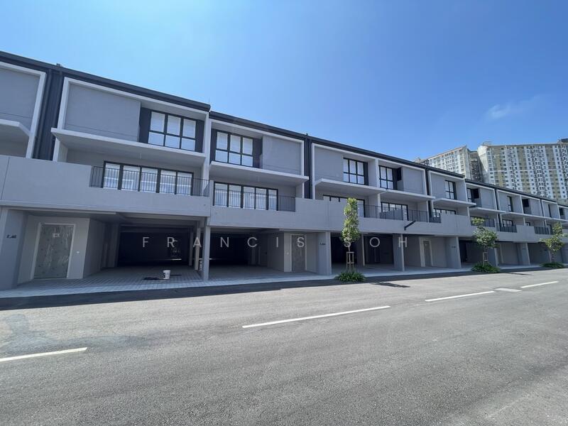 Jia - Hayat Villa - 2