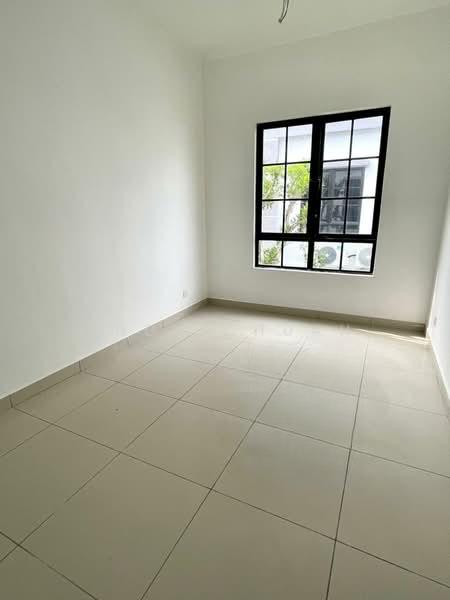 Eco Meadows – Northampton Terraces - 5