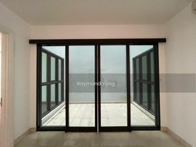 Sastra U-Thant - 5