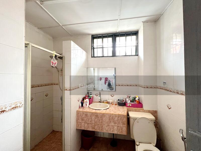 Bandar tun Hussein onn - 3