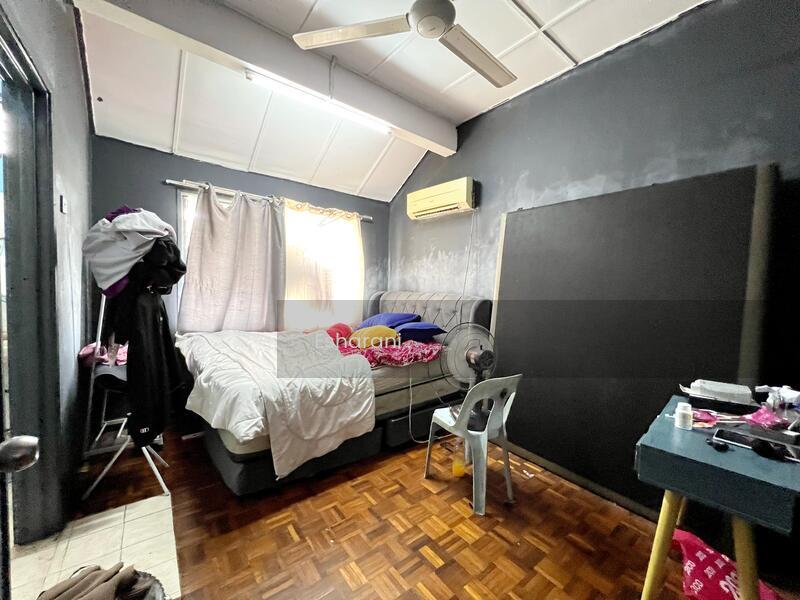 Bandar tun Hussein onn - 2