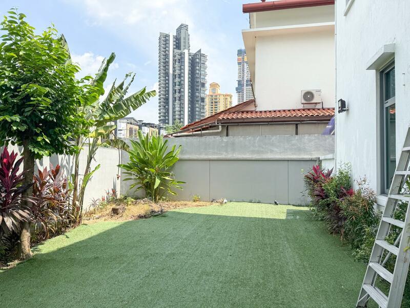 The Residence - 5