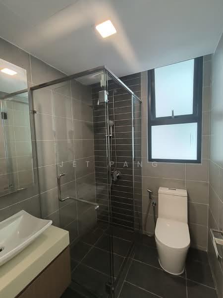 The M @ Medini Macrolink - 5