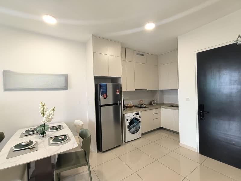 The M @ Medini Macrolink - 3