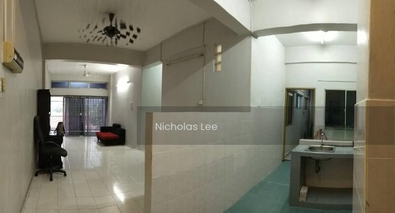 Le Courts Desa Tambun - 4