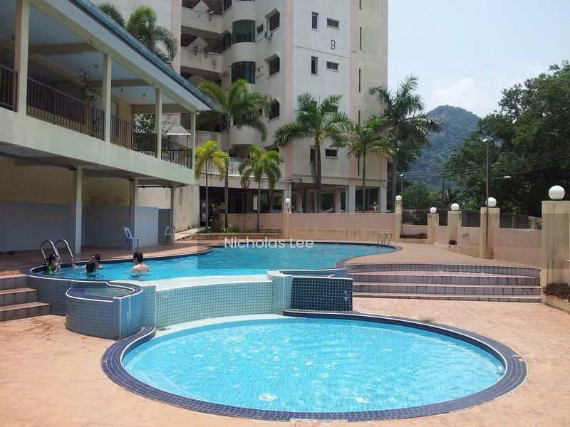 Le Courts Desa Tambun - 2