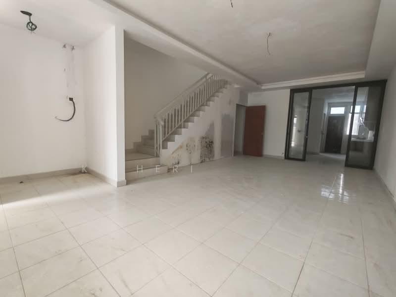 Erica West @ Meridin - 1