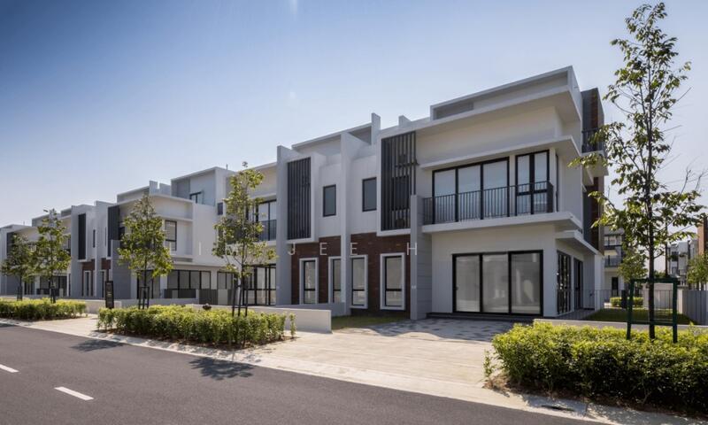 2 Storey House @ Cyberjaya Town centre - 1