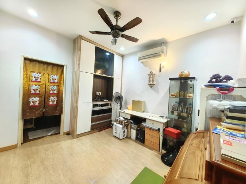 Seri Sungai Long - 5