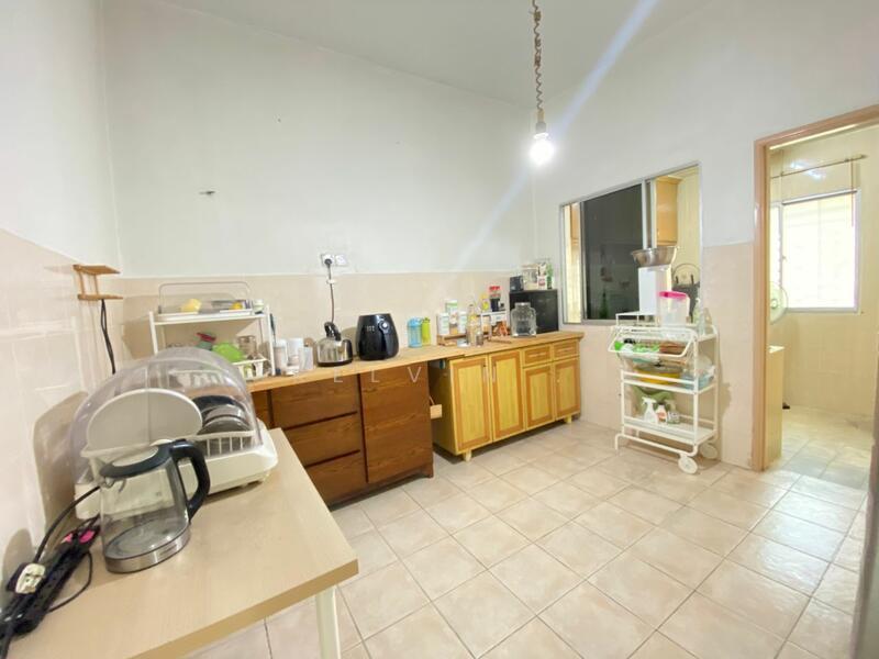 Reno 2 Sty Teres Bandar Seri Desa Coalfields 1 Sungai Buloh - 2