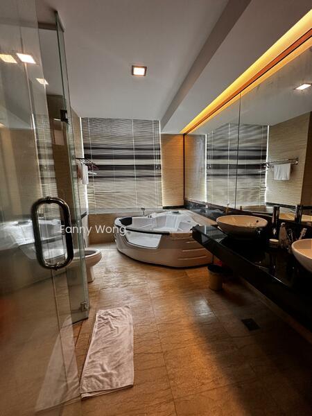 H Residence (One Ritz Residence / Kelawai View) - 4