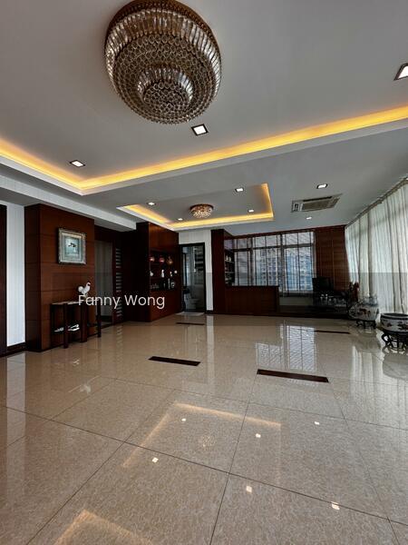 H Residence (One Ritz Residence / Kelawai View) - 2