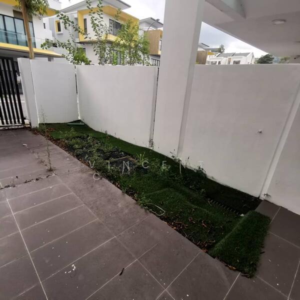 Twin Palms @ Sungai Long - 5