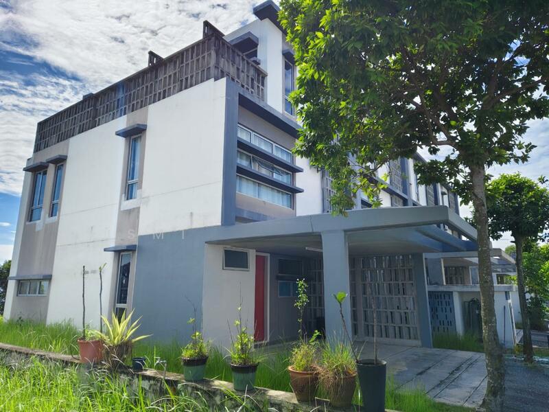 Rimba Residensi @ Rasah Kemayan - 2