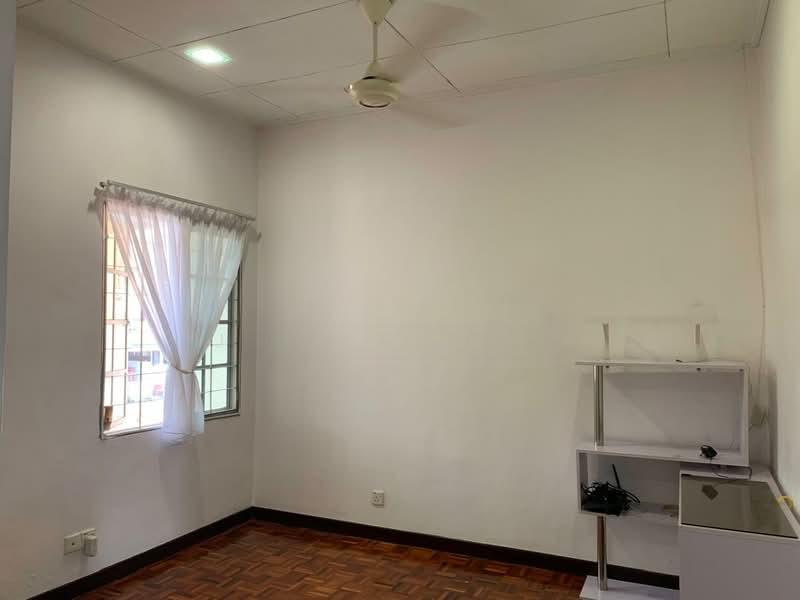 Bandar Kinrara - 3