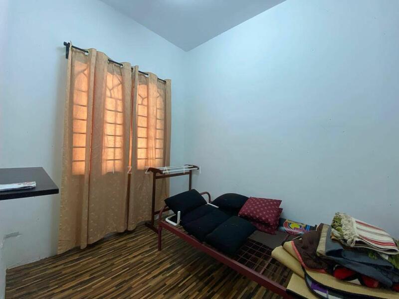 Taman Langat Utama 2 Bukit Changgang Banting - 5