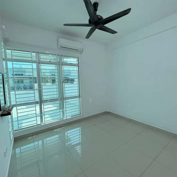 Taman Langat Utama 2 Bukit Changgang Banting - 4