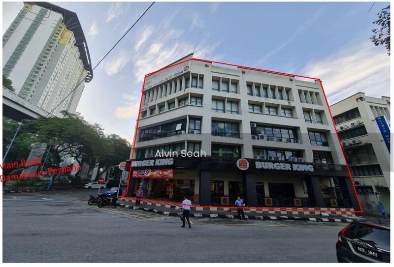 Damansara Perdana Corner Shop, Petaling Jaya - 1