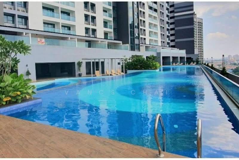 Symphony Tower (Menara Simfoni) - 3