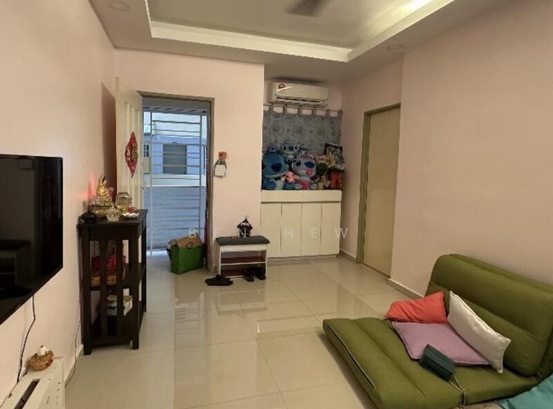 I-Park Apartment - 1