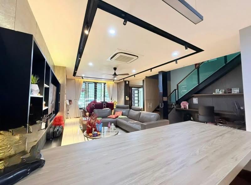 Taman Sutera Utama 2.5 Storey - 3