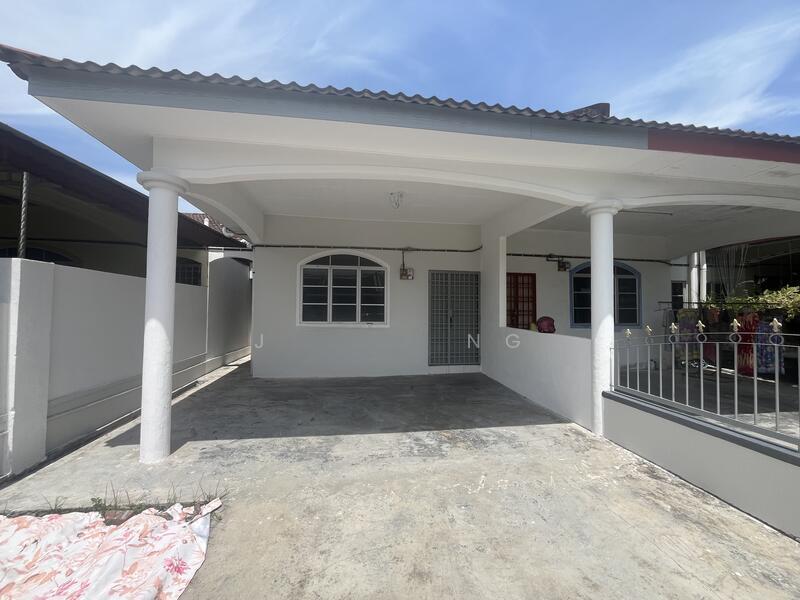 Refurbished 1 Sty House at Bdr Pengkalan Indah Ipoh - 2