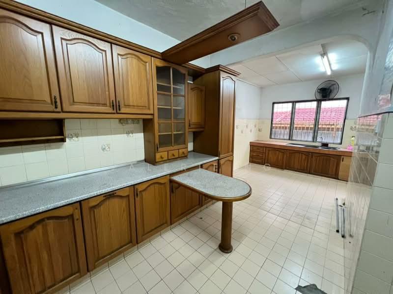 Bandar Menjalara - 2