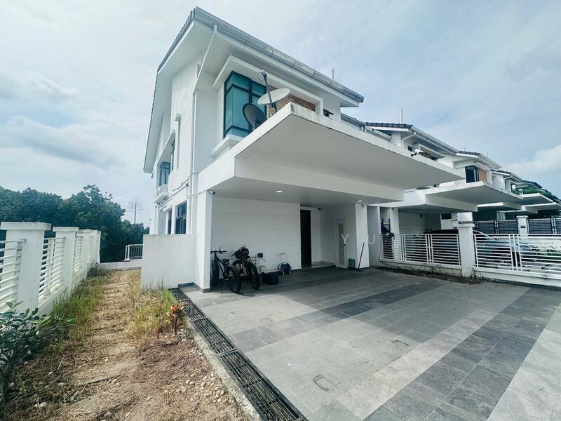 Golf East Horizon Hills, Iskandar Puteri Johor / 2.5 Storey Semi Detached / End Lot - 1