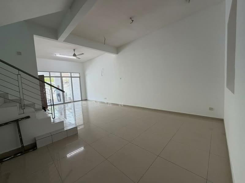 Cassis, Kota Emerald West - 5