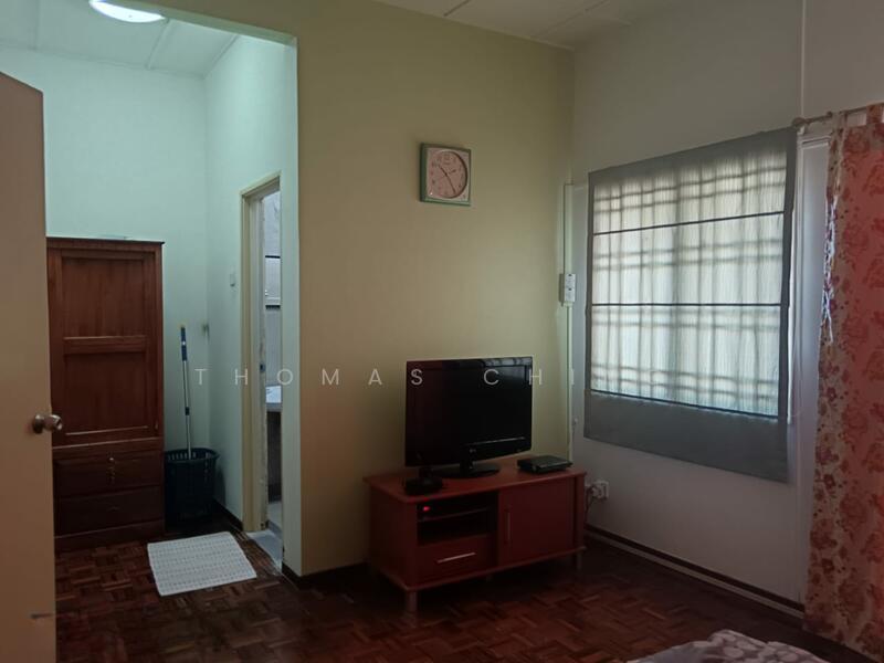 Taman Puncak Jalil - 4