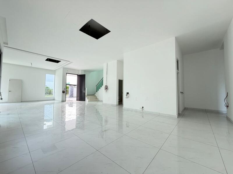 Nusa Duta Nusas Dutas - 3