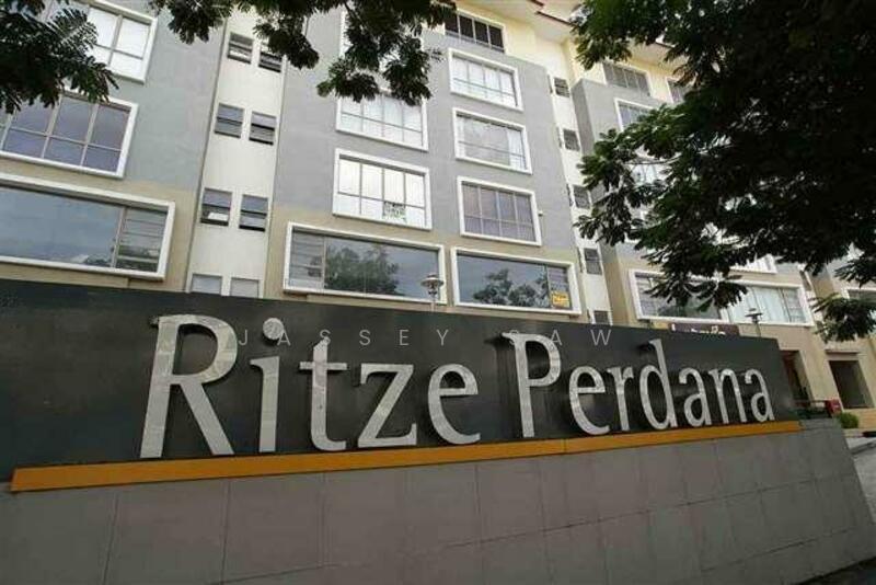 Ritze Perdana 1 - 2