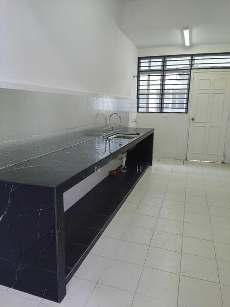 2-storey Terrace House at Taman Dato Demang - 3